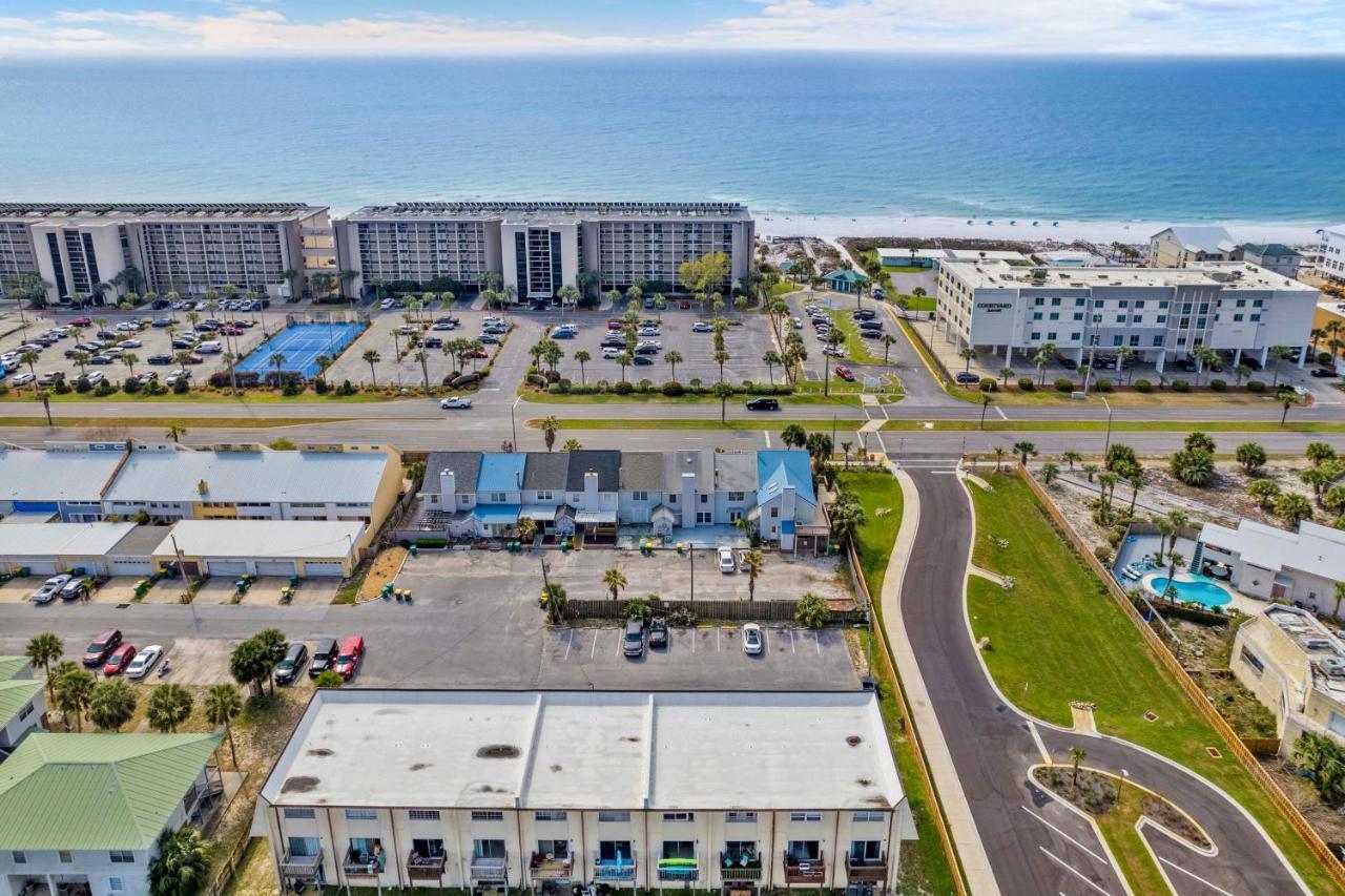 Chic Fort Walton Condo About 2 Blocks To Beach! Fort Walton Beach Eksteriør billede